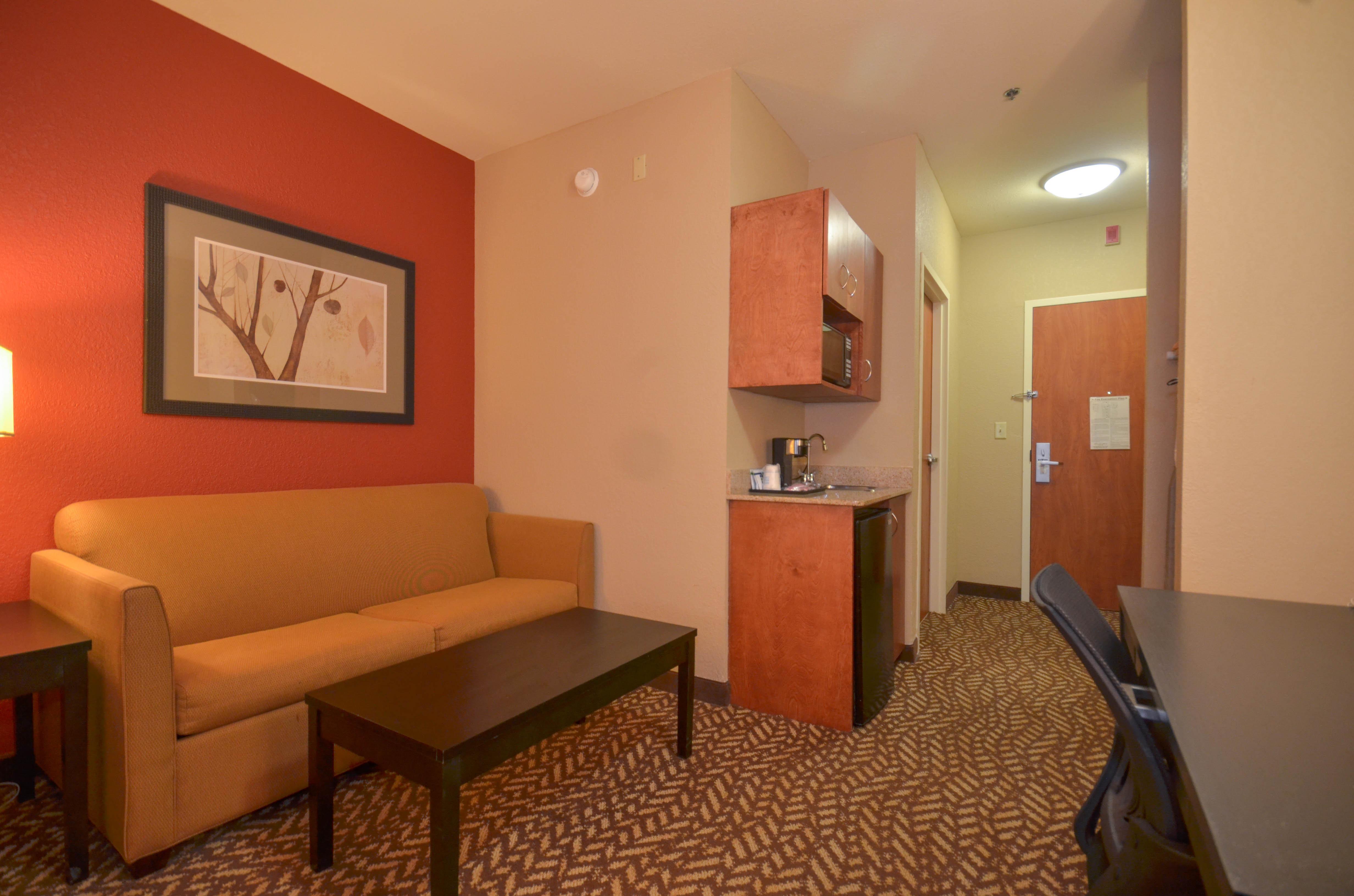 Holiday Inn Express & Suites Pine Bluff/Pines Mall By Ihg Exteriör bild
