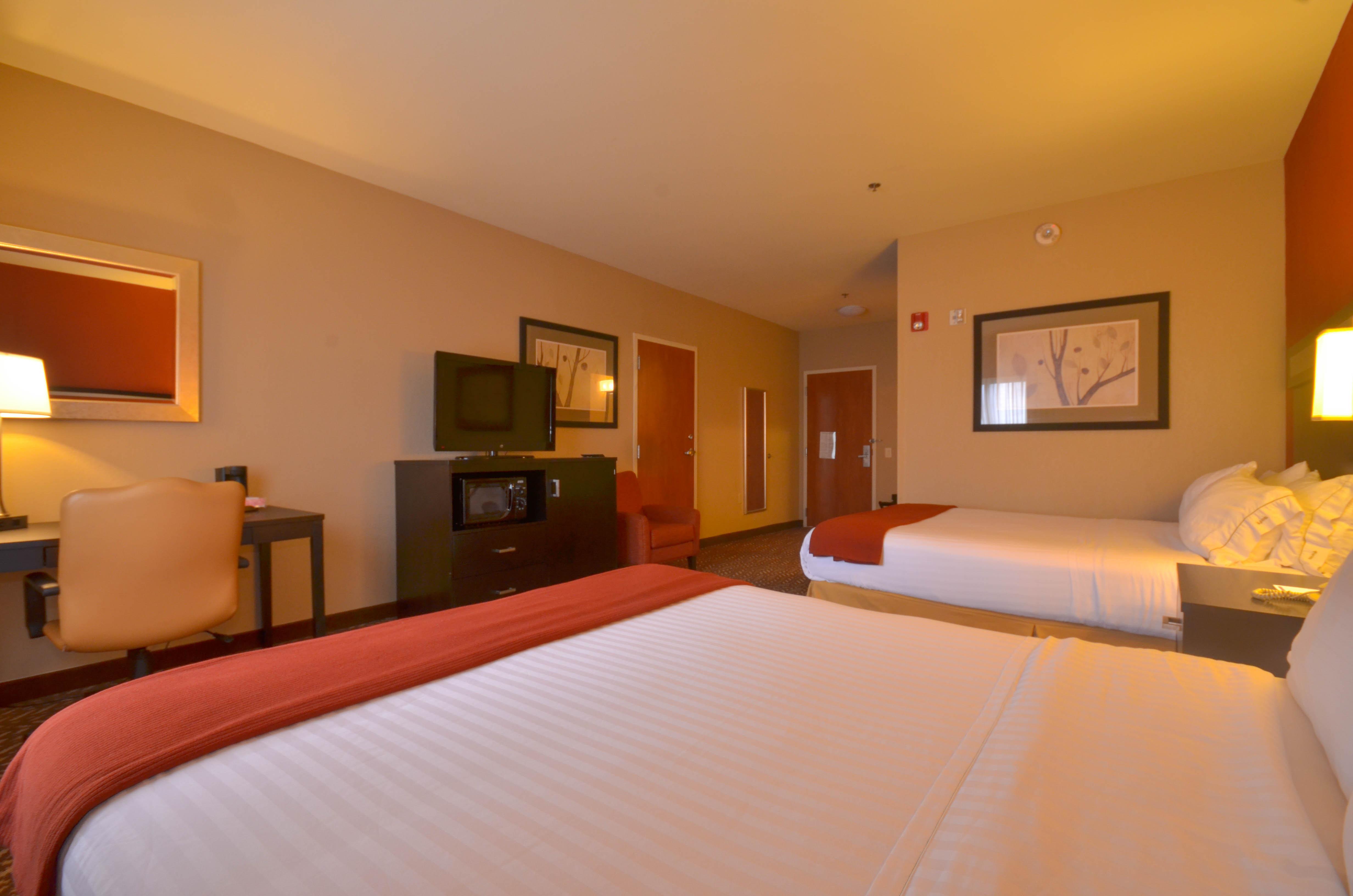 Holiday Inn Express & Suites Pine Bluff/Pines Mall By Ihg Exteriör bild