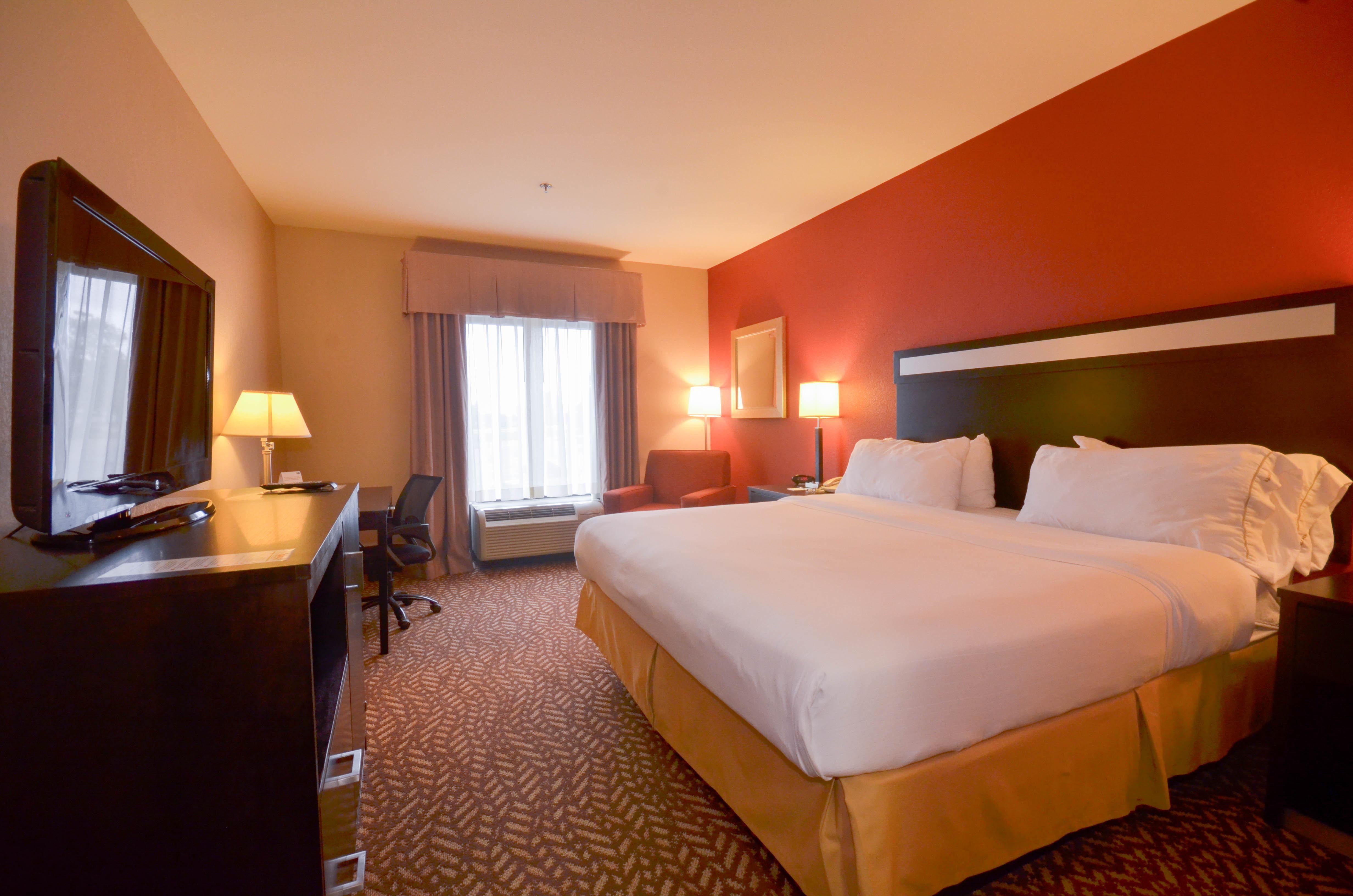 Holiday Inn Express & Suites Pine Bluff/Pines Mall By Ihg Exteriör bild