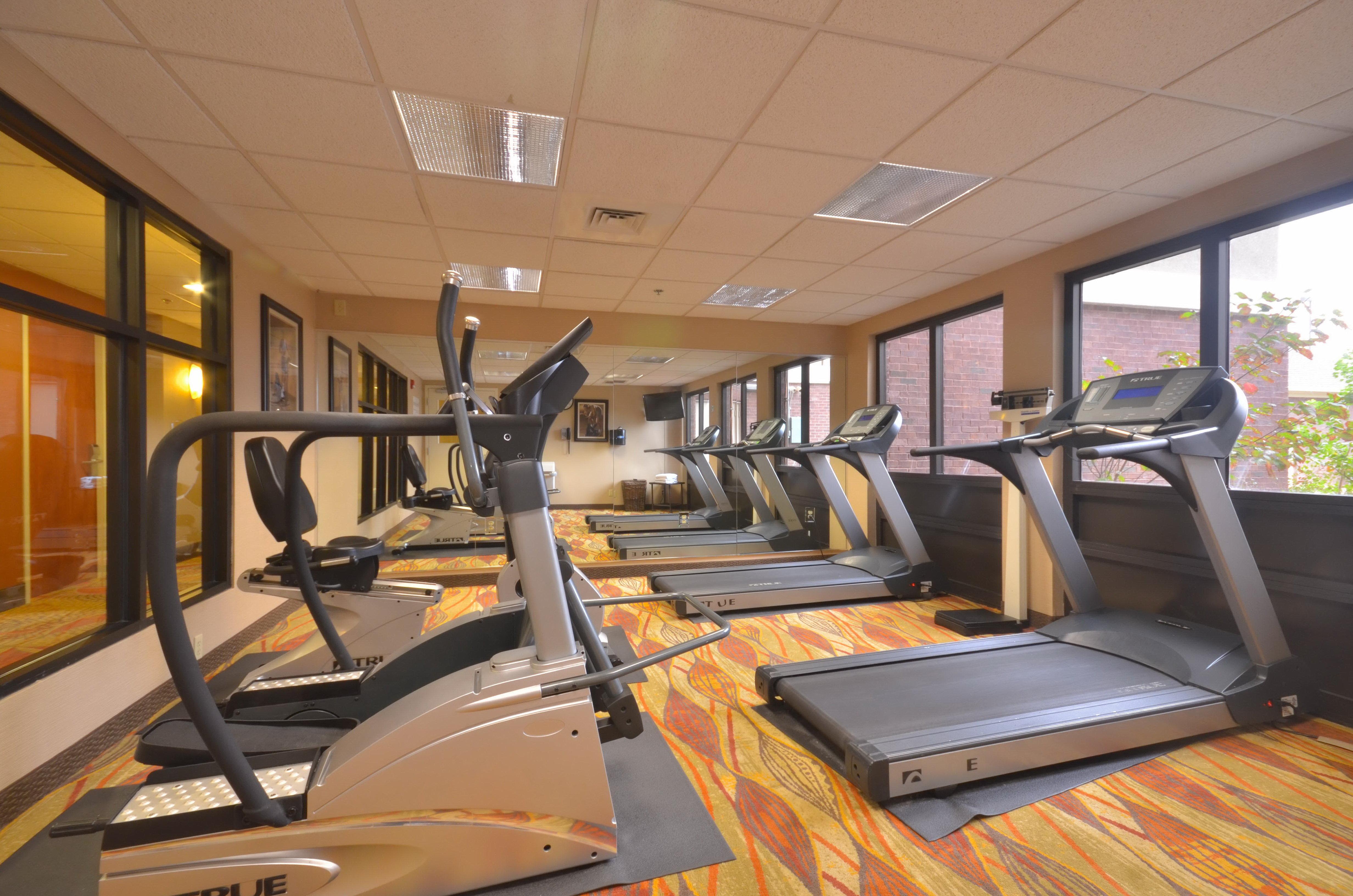 Holiday Inn Express & Suites Pine Bluff/Pines Mall By Ihg Exteriör bild